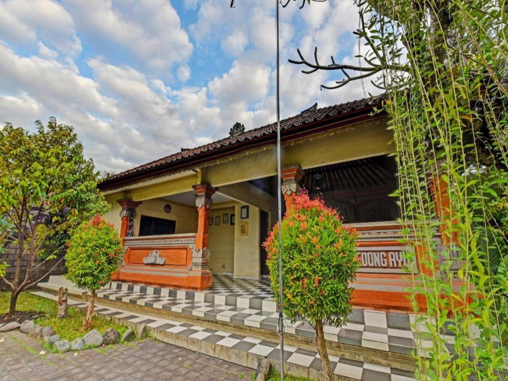 Oyo 91503 Hotel Gedong Ayu Near Sanur Ubud Exterior foto