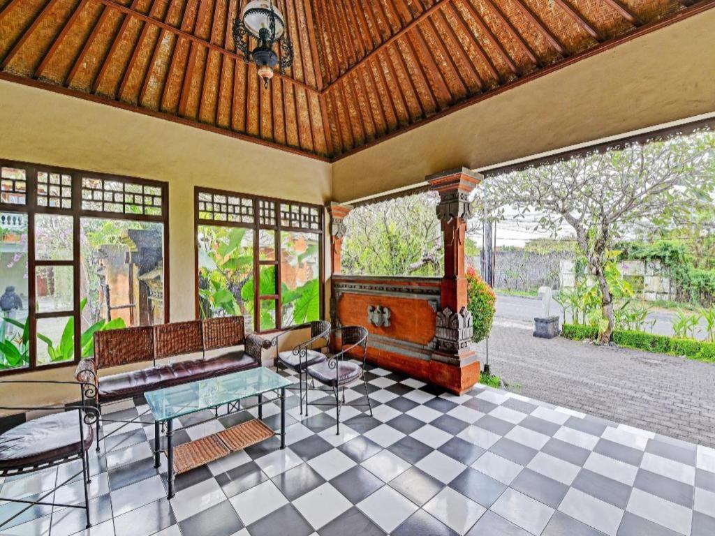 Oyo 91503 Hotel Gedong Ayu Near Sanur Ubud Exterior foto